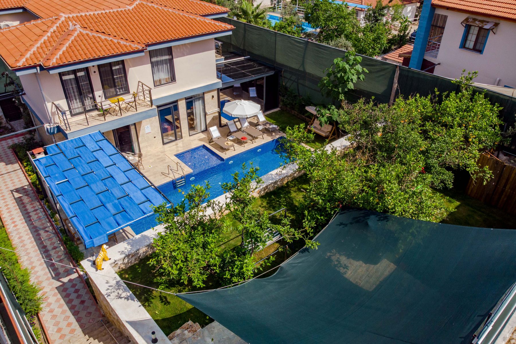 Villa Destan kuşbakışı drone görünümü