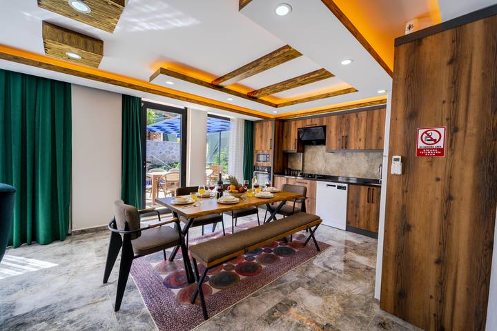 Villa Destan mutfak ve yemek alanı